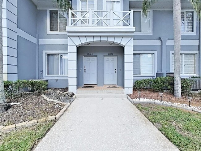 Foto del edificio - 18126 Paradise Point Dr