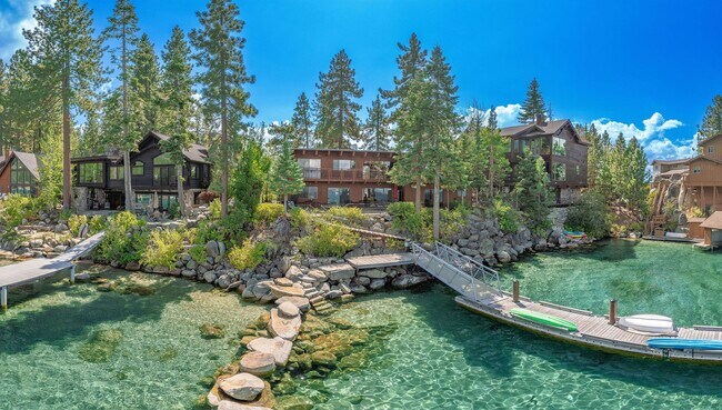 Foto del edificio - Gorgeous Views Galore!