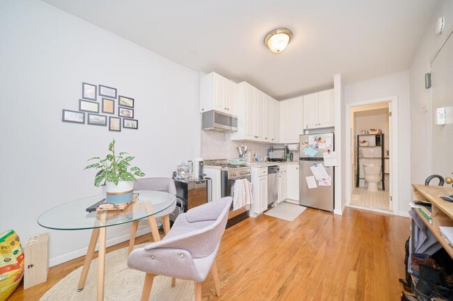 Building Photo - 1 bedroom in NEW YORK NY 10018