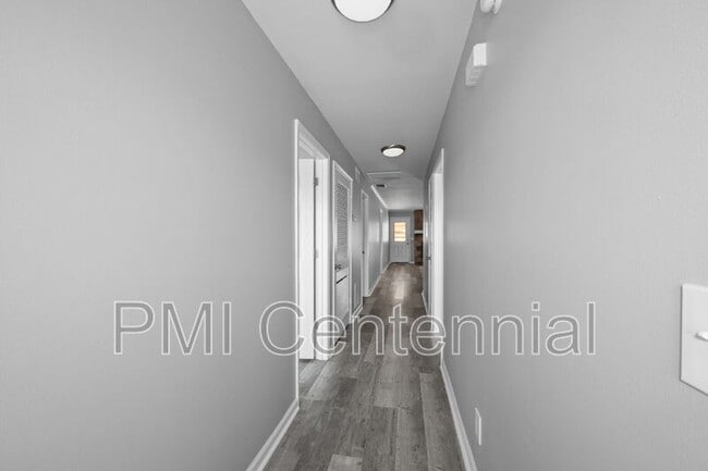 Building Photo - 5569 Everglades Trail