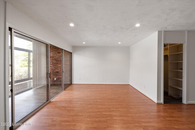 Foto del edificio - 1040 Cherokee Rd
