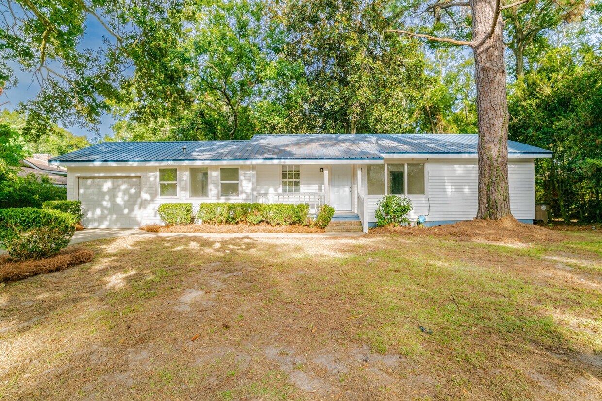 2125 Barron Pl, Mobile, AL 36605 House Rental in Mobile, AL