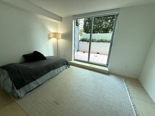 Foto del edificio - 1111 SW 1st Ave