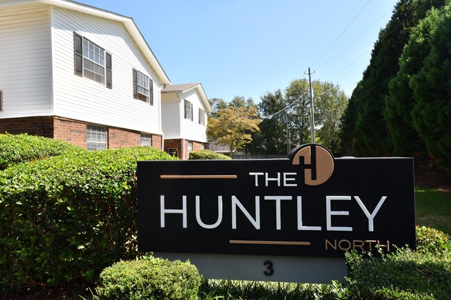 Community signage - The Huntley Apartment Homes