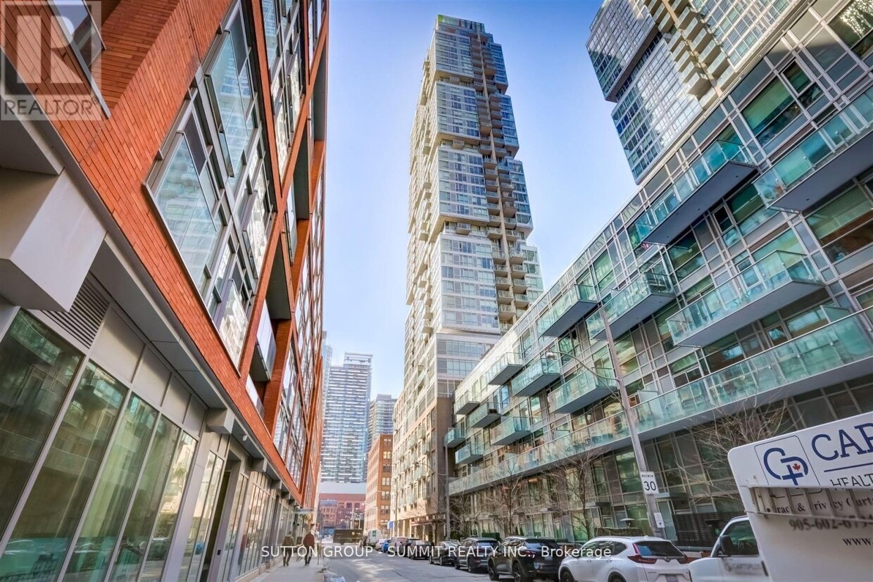 Primary Photo - 30 Nelson St