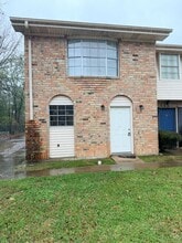 Building Photo - 6945 Calder Ave