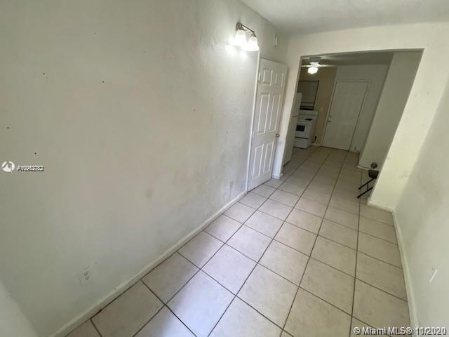 Foto del edificio - 20 NW 71st St