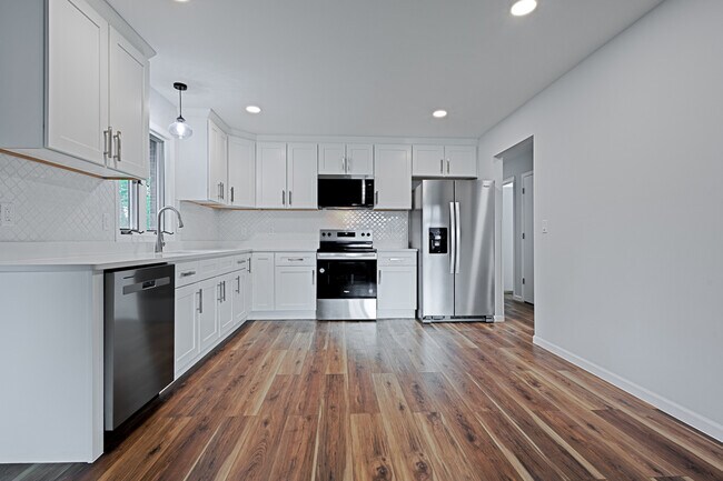Foto del edificio - 2328 Lynwood St