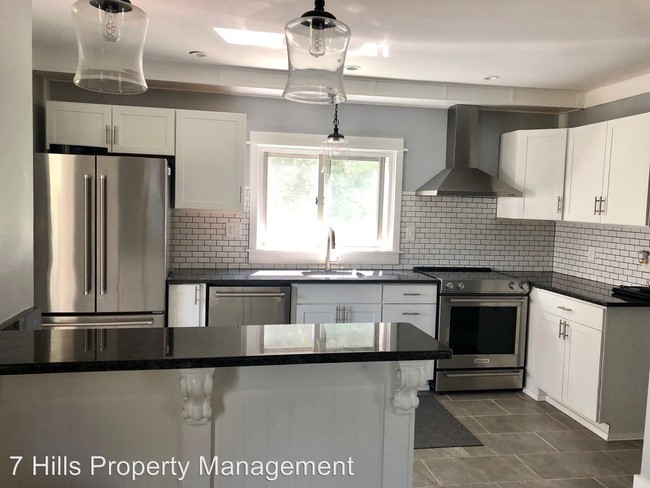 Foto del edificio - 3 br, 2 bath House - 159 Bryn Mawr Ave