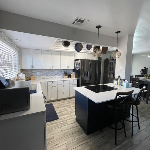 Building Photo - 7800 Calle De Plata NE