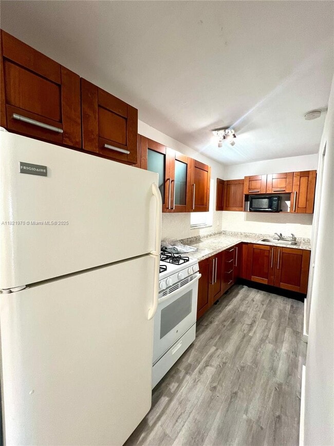 Foto del edificio - 12890 NE 8th Ave