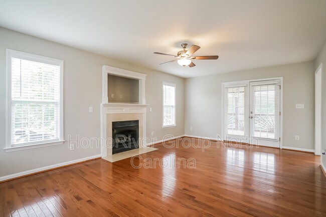 Building Photo - 7113 Coral Seas Way