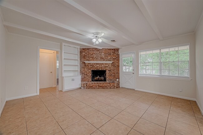 Building Photo - 5711 Braesvalley Dr