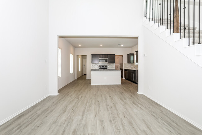 Building Photo - Villas de Estrella - 15210 Estrella West H...