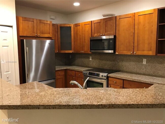 Foto del edificio - 10841 NW 76th Ln