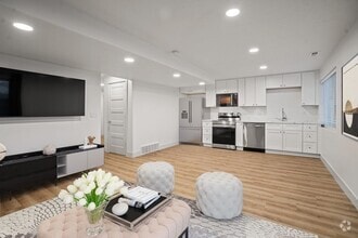 Building Photo - 967 W Coral Charm Wy