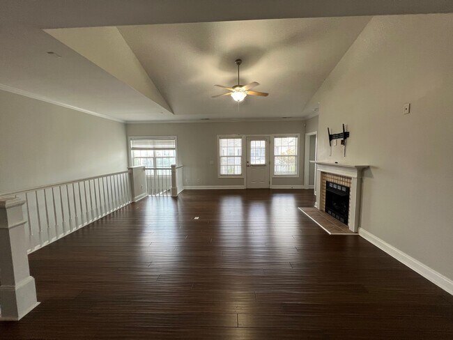 Foto del edificio - 1945 Tara Ct