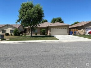 Building Photo - 3512 Chisholm Trail Ave