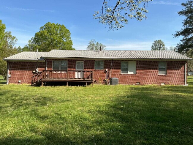 Foto del edificio - 2311 W Wood St