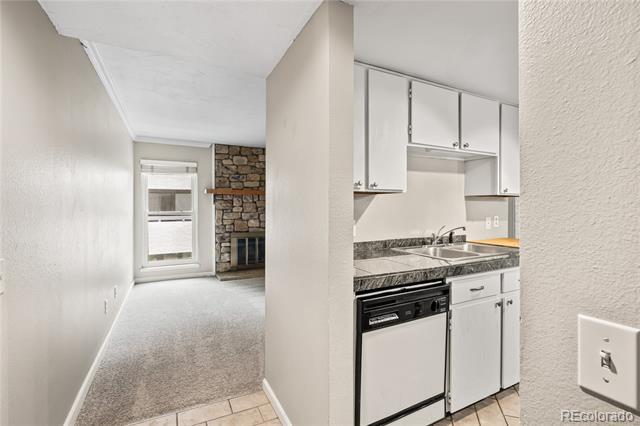 Foto del edificio - 6410 S Dayton St