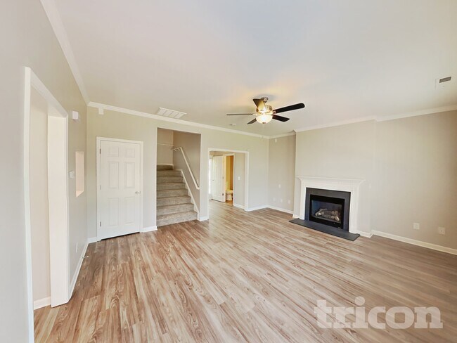Foto del edificio - 5931 Bluestem Cir