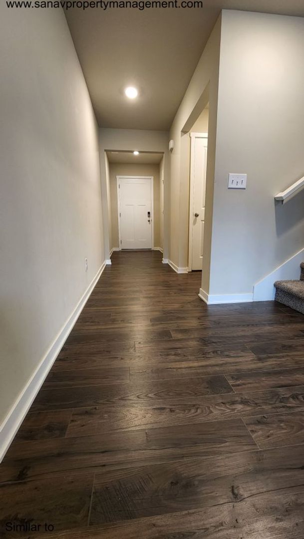 Foto del edificio - Spacious 4-Bedroom, 2.5-Bath Home in Ankeny