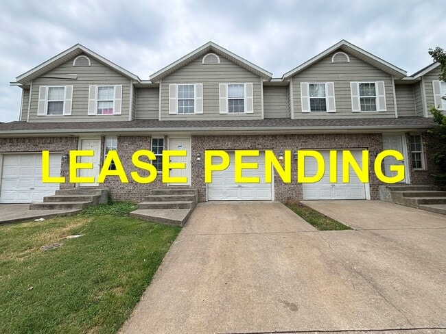 AVAILABLE NOW!! Valley View Estates Farmin... - AVAILABLE NOW!! Valley View Estates Farmin... House