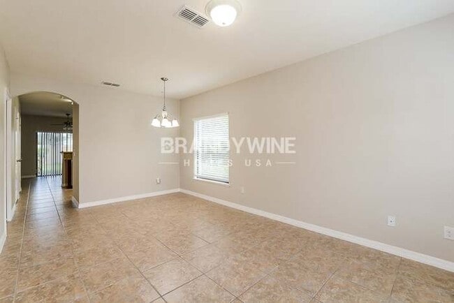 Foto del edificio - 1310 Windsor Lake Cir