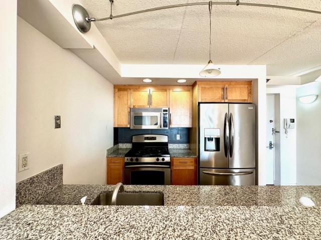 Building Photo - 1 bedroom in BROOKLYN NY 11201