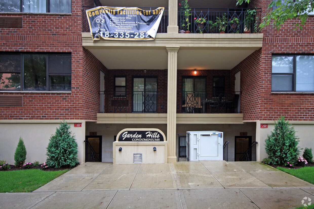 7119 162nd St, Flushing, NY 11365 Apartments in Flushing, NY