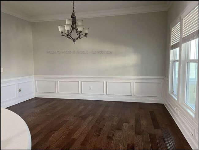 Foto del edificio - 128 Heartsease Ln