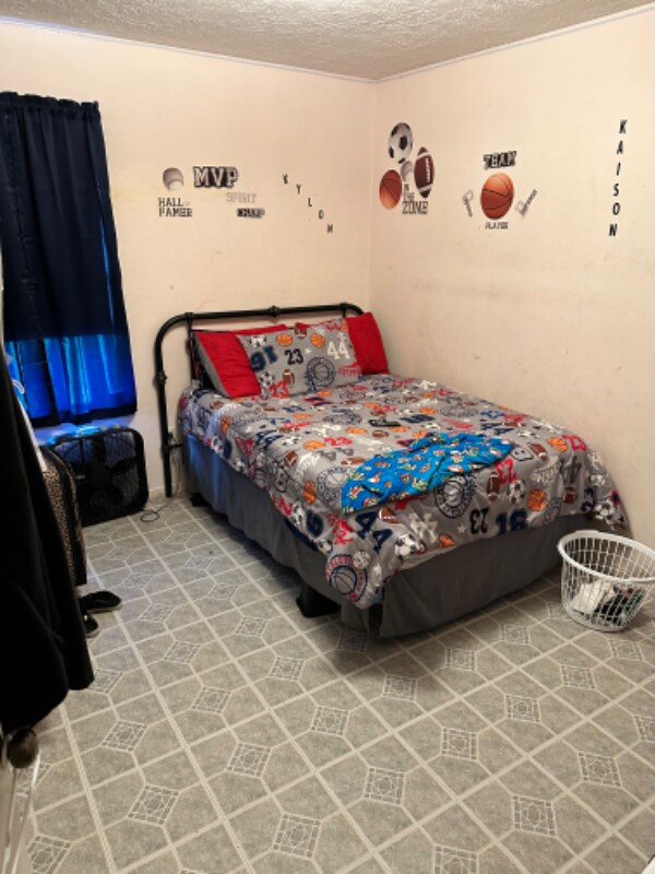 Foto del edificio - 480 S 16th St