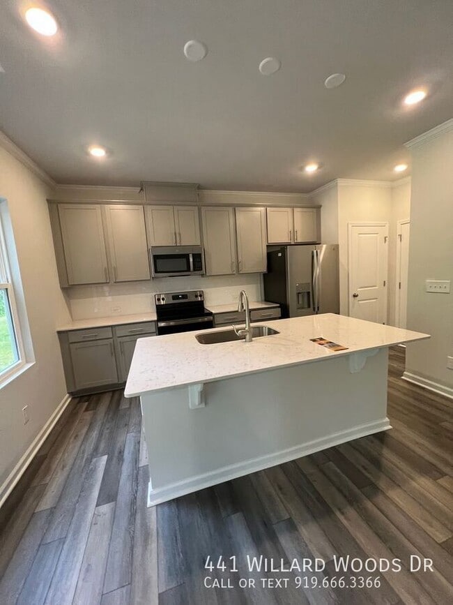 Building Photo - 441 Willard Wds Dr