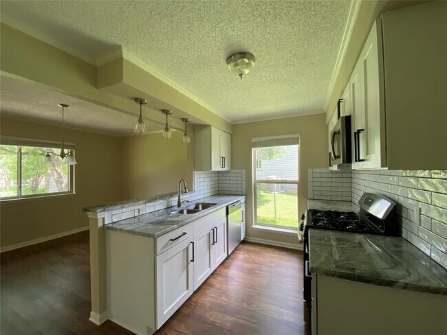 Foto del edificio - 1510 Boffi Cir