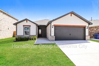 Building Photo - 1617 Amaranth Ln