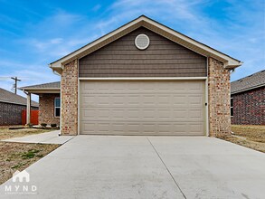 Building Photo - 12201 Jude Way