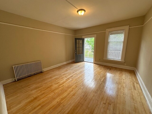 Foto principal - 2943 N Bartlett Ave