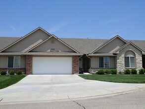 Building Photo - 10642 Hearth Stone Cir