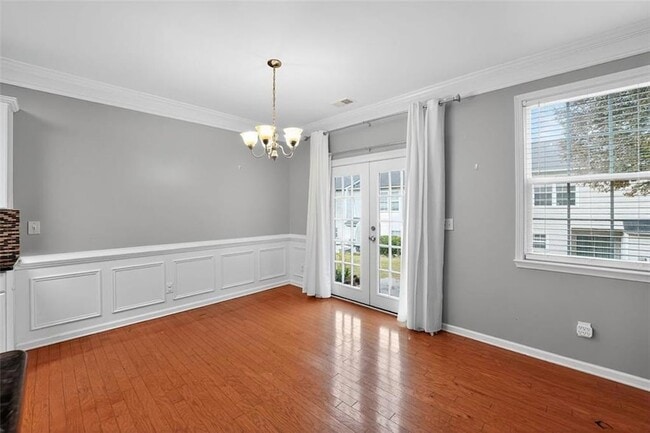 Foto del edificio - 605 Lofty Ln