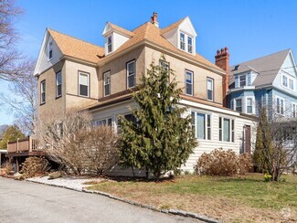 Building Photo - 106 Grovers Ave