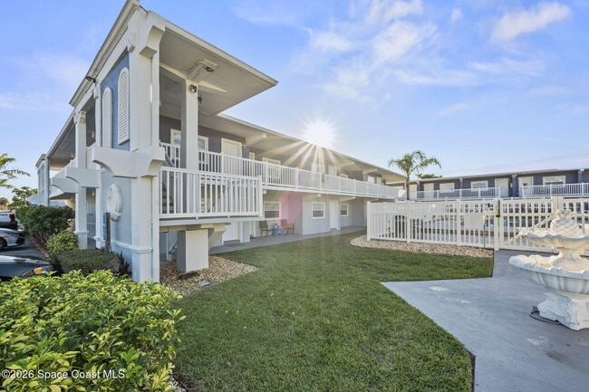 Building Photo - 1170 S Patrick Dr