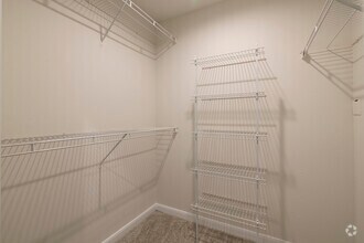 1BR/1BA, 820SF - Closet - Sierra at Fall Creek