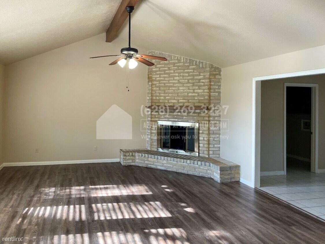 Primary Photo - 3 br, 2 bath House - 7206 Maple Lane -