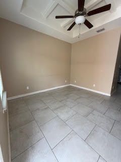 Foto del edificio - 2713 E Eisenhower Ave