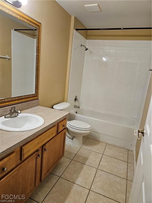 Foto del edificio - 4752 Golfview Blvd