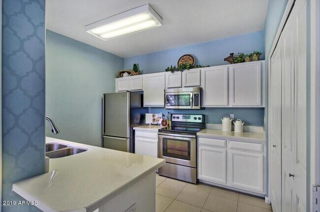 Foto del edificio - 11260 N 92nd St