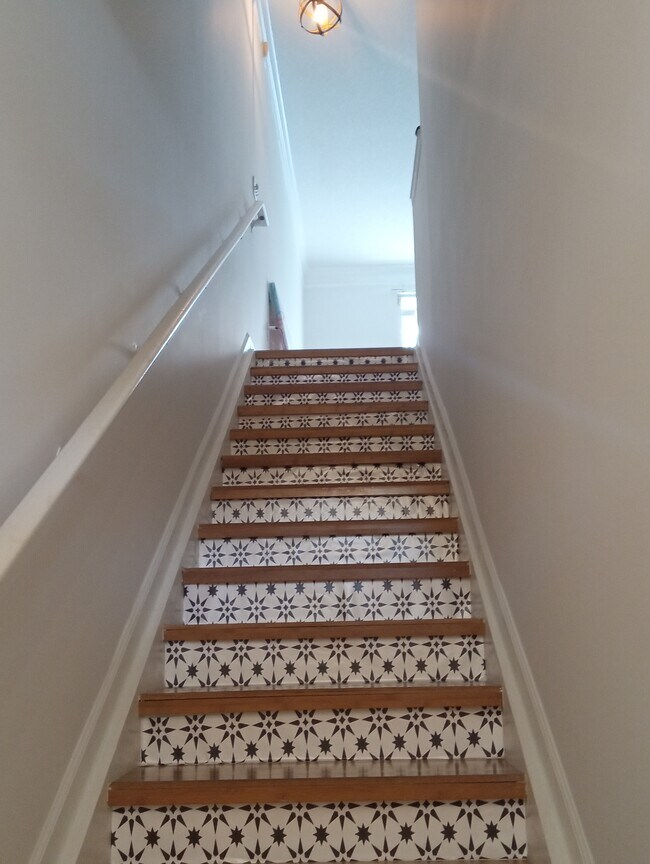 Foto del edificio - 2018 Alta Meadows Ln