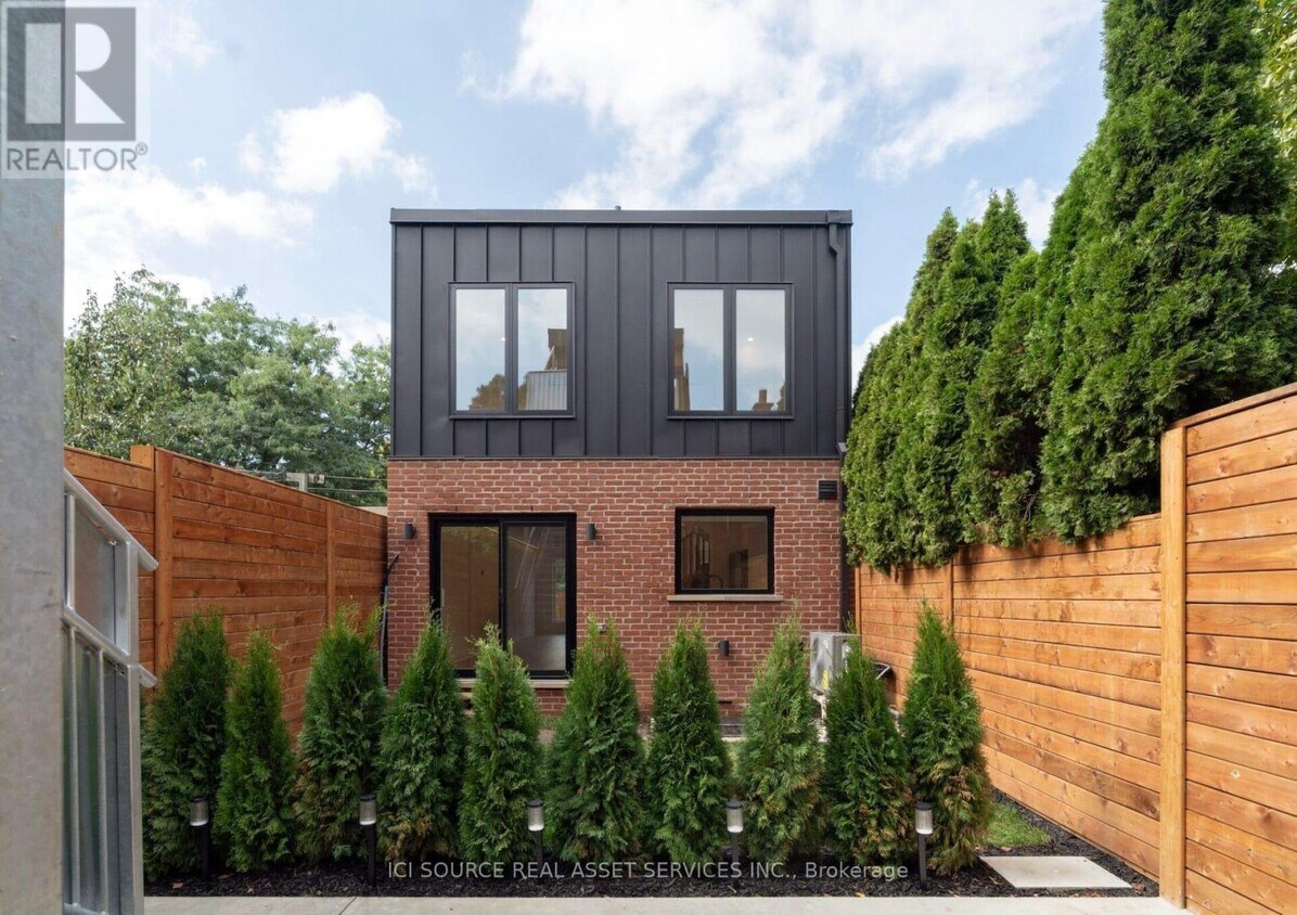 Photo principale - 328-328 Shaw St