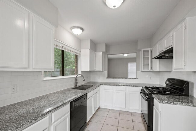 Foto del edificio - 1238 Berrystone Trail