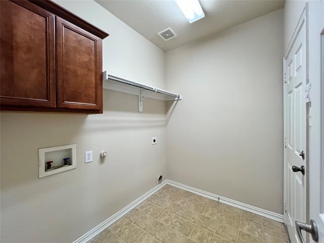 Building Photo - 5423 Childress Dr